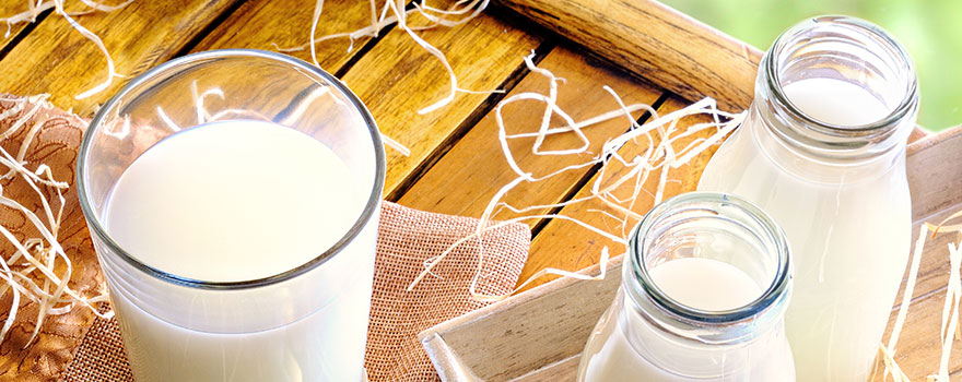 Польза молока, состав, витамины, микроэлементы